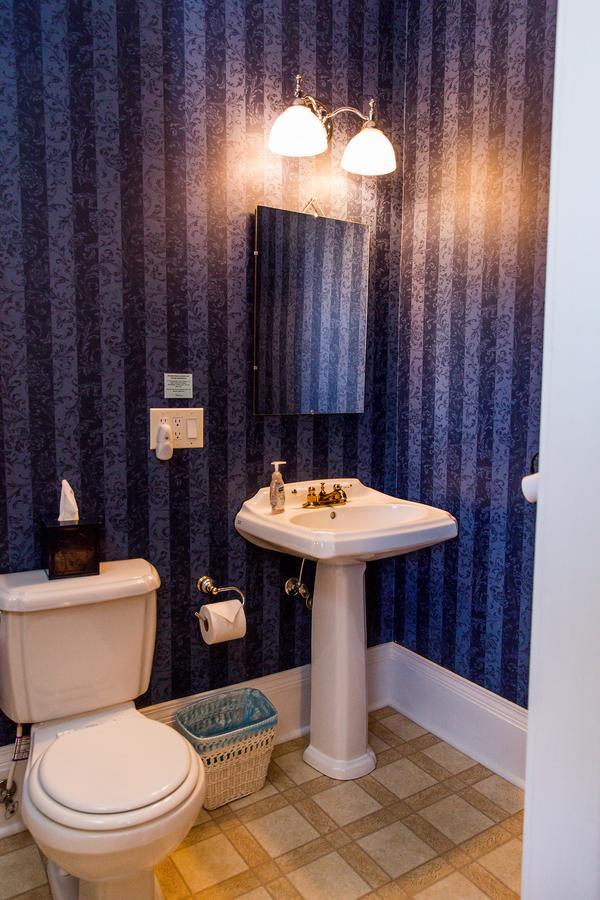 Bed and Breakfast The Henderson Hendersonville Esterno foto
